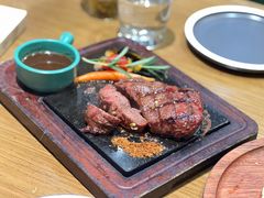 -西语炭烧牛排·西厨(石龙店)
