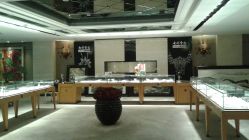 -北京七彩云南翡翠珠宝旗舰店(月坛店)