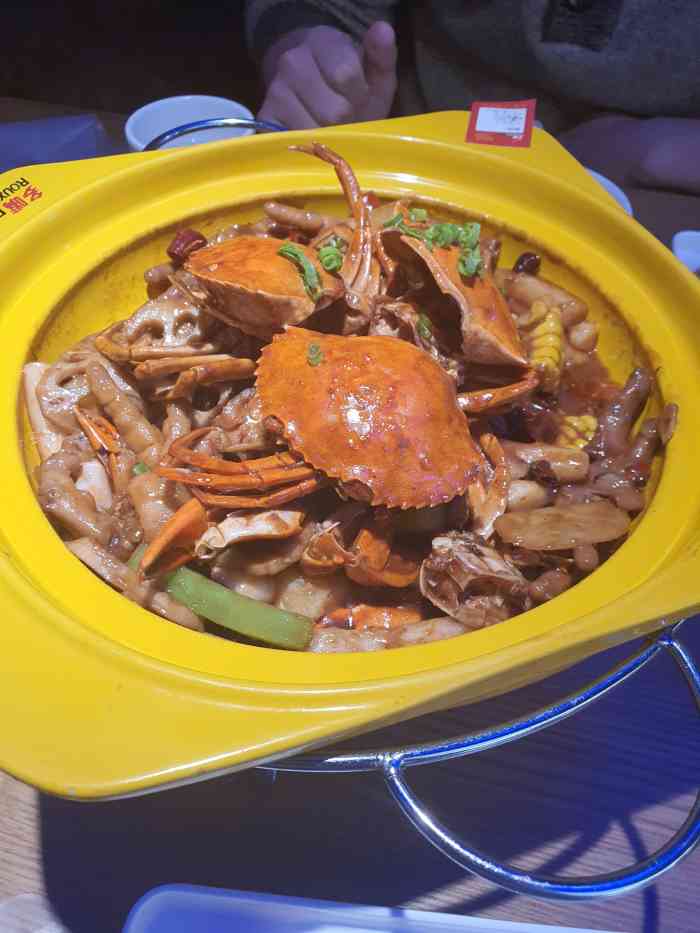 多嘴肉蟹煲(奥体万达店)-"在万达里面,因为在万达附近上班,所以经常.