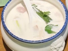 酸辣椰汁鸡汤-帕蓝·暹罗料理(大学路店)
