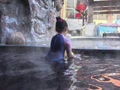 -裕龙汤泉
