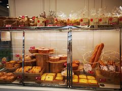 面包甜点陈列柜-味多美蛋糕(苏州街地铁店)