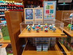 -蓝精灵乐园·世茂精灵之城主题乐园