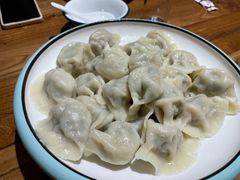 皮皮虾水饺-东来菜馆•手抓海鲜家常菜•海鲜锅贴(鸽子窝店)