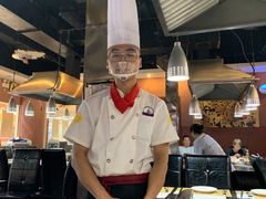 -利昂法式铁板主题餐厅(新奥购物中心店)