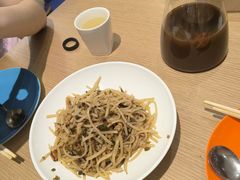 -渝信川菜 · 川味家常菜(财富购物中心店)