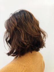 -GIRL STYLE 烫发·染发沙龙