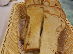 夏威夷果仁面包-弘雅饭店