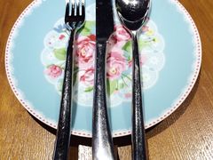 -JINNS锦时 steak&pizza(浸信会礼拜堂旧址店)