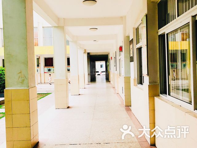 扬州市邗江区美琪学校