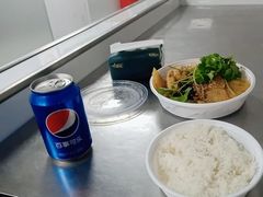 -空投来辣·麻辣香锅·冒菜(华新美食荟店)