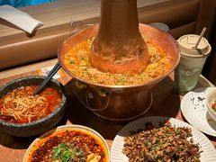 -浩海火燒雲傣家菜(芮欧百货店)