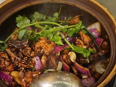 -胡须佬鸡煲四季火锅店(石厦西村直营店)