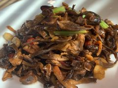 砂锅鹿茸菌-味莊·青岛菜(云霄路店)
