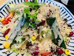 五谷蔬菜沙拉-苍月中华料理(王府井店)