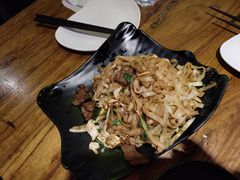 -烧蠔帮·生蚝海鲜牌档(观海店)