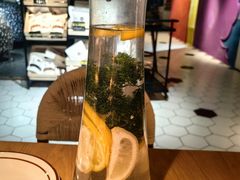 -纳鲁孜·新疆特色餐厅(上海悦荟广场店)