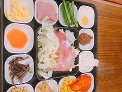 -阿香米线(凯德广场.1818店)