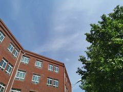 -北京市海淀外国语实验学校