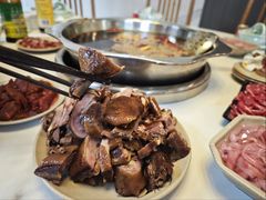 -九尺赵老四鲜鹅肠火锅