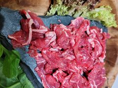 -红鼎豆捞·非遗鲍皇汤火锅(宝丰路店)