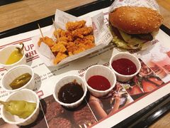 -The Habit Burger Grill 哈比特汉堡(爱琴海店)