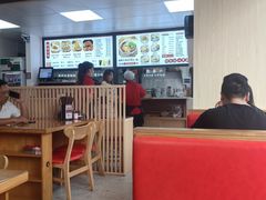 -小椒羊.羊肉粉 龙虾 羊肉串(新地旗舰店)