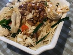 -竹庄餐馆·26年店(南昆山景区店)