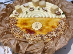 -半勺舒舒生日蛋糕店