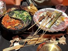 -何师烧烤Pro ·江湖川菜·小龙虾·精酿(太古里旗舰店)