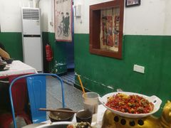 -堂瓦里·33年传统赣菜(第一街区店)