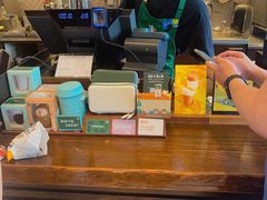 -星巴克(广州番禺钻汇广场分店)