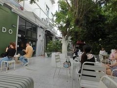-ADO KAFE(大学城店)