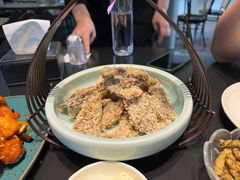 -铜锣湾·有麝自然香(渝北财富中心店)