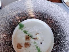 黑松露蘑菇汤-YUE·6·西式融合餐厅(外滩六号店)