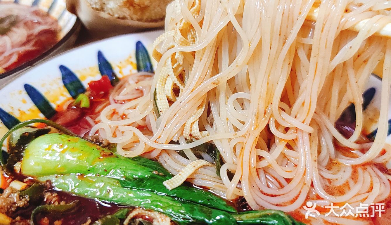 这家红油米线，好吃不得了！