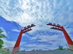 -亚龙湾中心广场