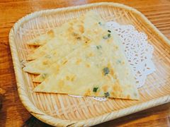 葱油饼-东北人家铁锅炖(鞍山路店)