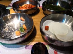 -老炉家木炭烤肉(长江国际店)