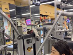 -超鹿运动(大唐世家店)