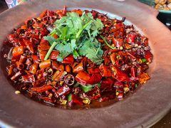 -包整·丝娃娃(一览甲秀楼风景店)