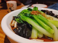 -新白鹿餐厅(银泰西湖文化广场店)