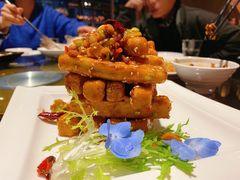 -铜锣湾·有麝自然香(渝北财富中心店)