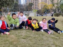 -宾果蒙特梭利托育儿童之家幼儿园(爱琴海店)