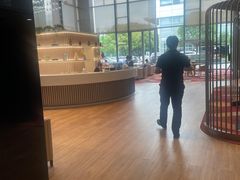 -奔驰上海利星(七宝店)