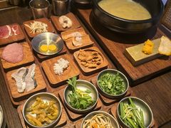-银米·云南传统过桥米线(双廊黑金冠店)