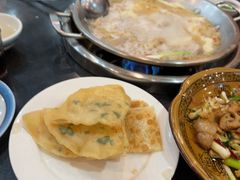 -老来福·非遗酸汤兔(凯旋路店)