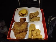 -枫花园汽车电影院(朝阳公园店)