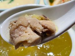 -老乡鸡(上海白玉兰广场店)