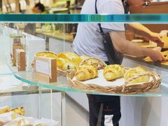 面包甜点陈列柜-EVERNAKED裸蛋糕(SOHO天山店)
